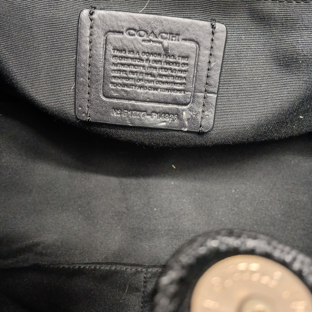 Coach Elegant Black Leather Crossbody  Bag - Picture 11 of 16